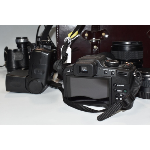 945 - NIKON AND PANASONIC LUMIX PHOTOGRAPHIC EQUIPMENT etc, to include a Nikon D5000 digital SLR camera wi... 