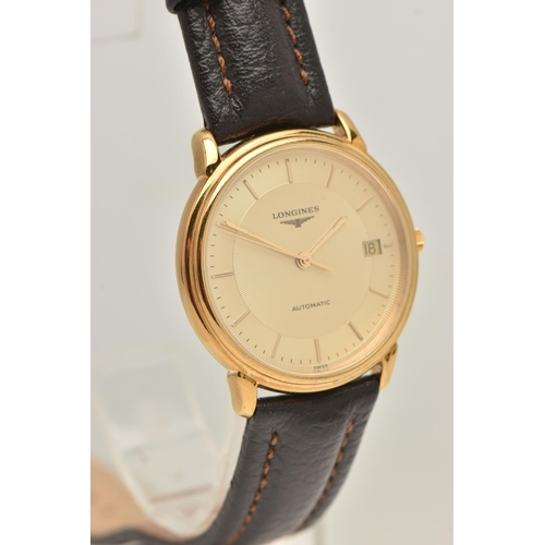 489 - A GENTS AUTOMATIC LONGINES WRISTWATCH, round gold dial signed 'Longines, Automatic', baton markers, ... 