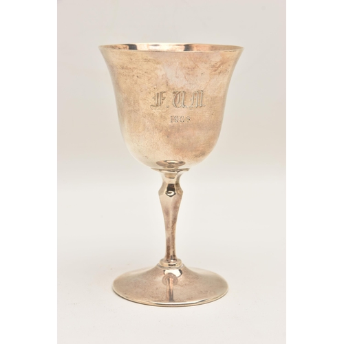 527 - AN EARLY 20TH CENTURY SILVER GOBLET, polished cup with light gilt interior, engraved initials dated ... 