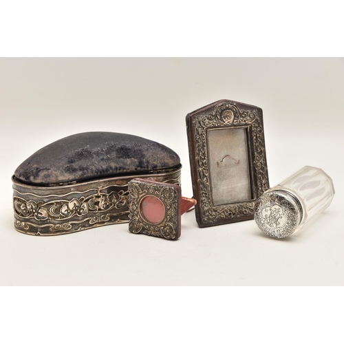 540 - A SELECTION OF SILVER ITEMS, to include an early 20th century jewellery box with pin cushion hinged ... 