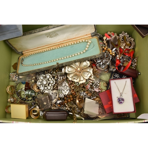 554 - A BOX OF ASSORTED COSTUME JEWELLERY, to include a selection of beaded necklaces, brooches, earrings,... 