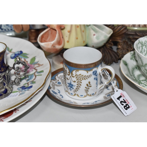 821 - MIXED CERAMICS to include a Mappin and Webb silver mounted Spode coffee can with cobalt blue and gil... 