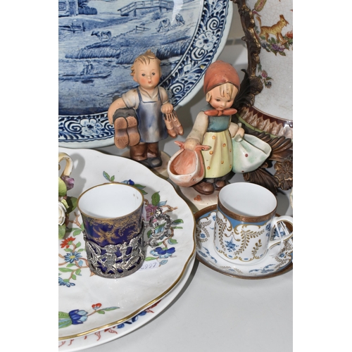 821 - MIXED CERAMICS to include a Mappin and Webb silver mounted Spode coffee can with cobalt blue and gil... 