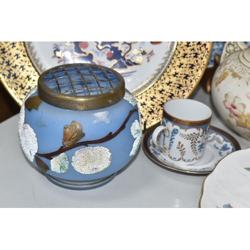 821 - MIXED CERAMICS to include a Mappin and Webb silver mounted Spode coffee can with cobalt blue and gil... 