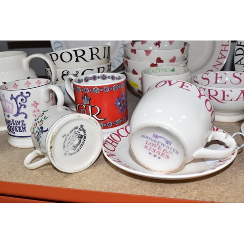 839 - A COLLECTION OF EMMA BRIDGEWATER ITEMS comprising a quantity of 'Toast and Marmalade' items to inclu... 