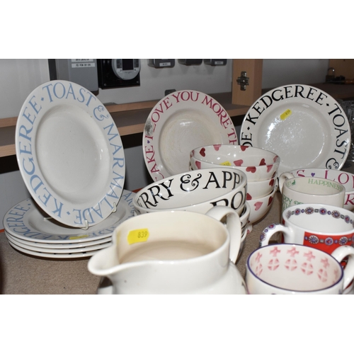 839 - A COLLECTION OF EMMA BRIDGEWATER ITEMS comprising a quantity of 'Toast and Marmalade' items to inclu... 