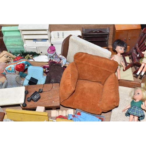 861 - A BOX OF DOLLS AND DOLLS HOUSE FURNITURE, to include four 1960s Hasbro 'Dolly Darling' dolls, assort... 