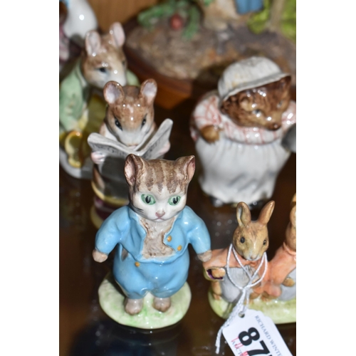 877 - A GROUP OF BESWICK BEATRIX POTTER FIGURES, comprising Flopsy, Mopsy and Cotton-Tail BP-2 backstamp (... 