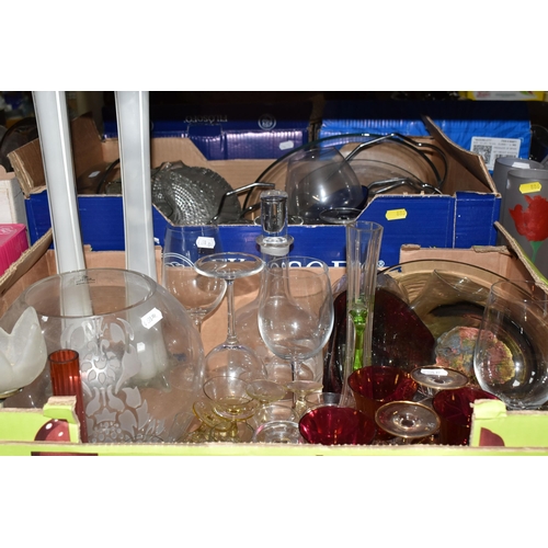 886 - SEVEN BOXES AND LOOSE GLASS to include a blue ships decanter with stopper marked 'Bristol' to the ba... 