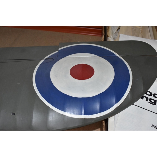 900 - VINTAGE MODEL AIRCRAFT AND ACCESSORIES, to include a model aircraft, single seat scout, world war re... 