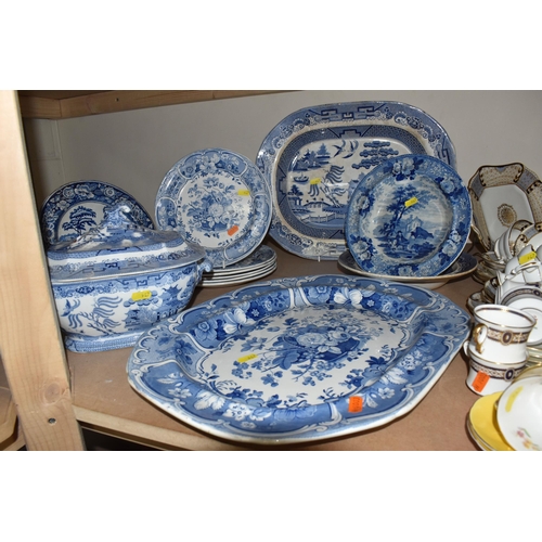 947 - A GROUP OF LATE 19TH CENTURY BLUE AND WHITE DINNERWARE AND A HAMMERSLEY & CO. TEA SET, comprising a ... 