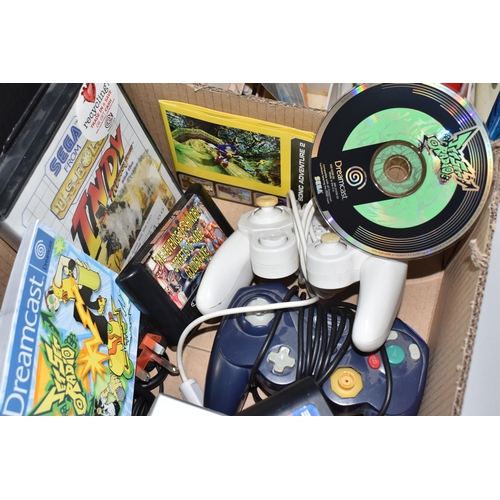 760 - A NINTENDO GAMECUBE CONSOLE AND SEGA VIDEO GAMES, games include Jet Set Radio (loose disc and manual... 