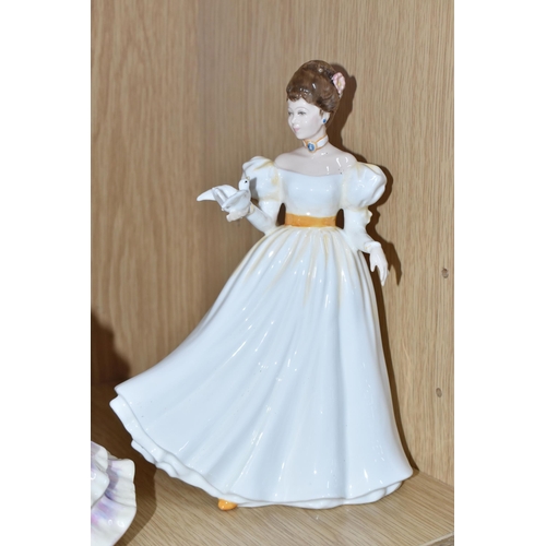 789 - SEVEN ROYAL DOULTON FIGURINES AND A LLADRO FIGURE, comprising Royal Doulton: Kathleen HN3609, Susan ... 