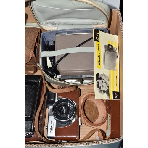 803 - A BOX OF VINTAGE CAMERAS ETC to include a Fujica 35 Automagic, a Zenit-E camera fitted with a Helios... 