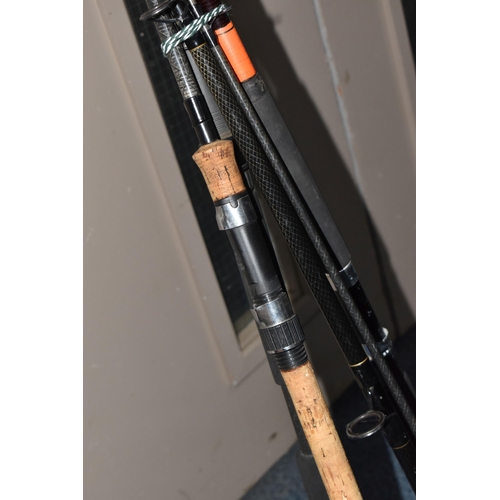 812 - THREE FISHING RODS to include a Team Daiwa 'Amorphous Whisker' rod, length 290cm 4-10oz casting weig... 