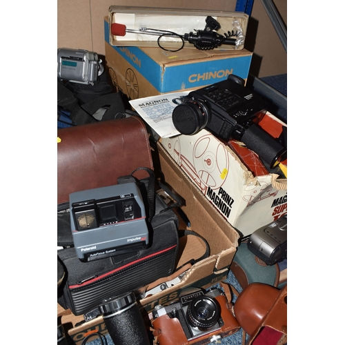 819 - TWO BOXES AND LOOSE ASSORTED AUDIO VISUAL EQUIPMENT to include a Prinz Magnon Super IQ projector, a ... 