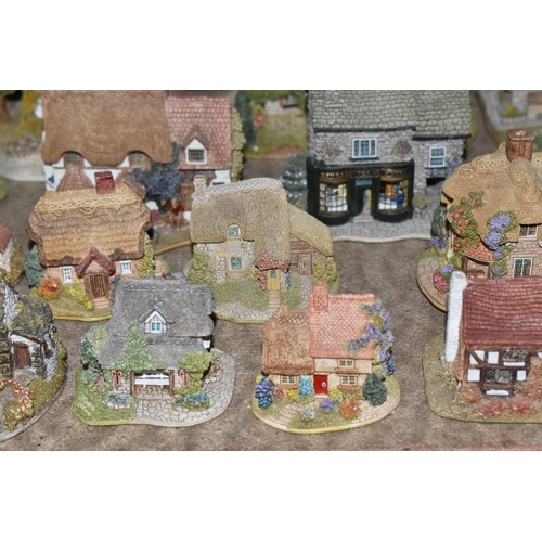 853 - A COLLECTION OF LILLIPUT LANE COTTAGES, comprising boxed cottages: The Crooked House, The Cuddy, Man... 