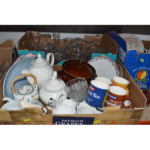 872 - SIX BOXES AND LOOSE CERAMICS AND GLASSWARE, included, various tea ware and dinner ware names include... 