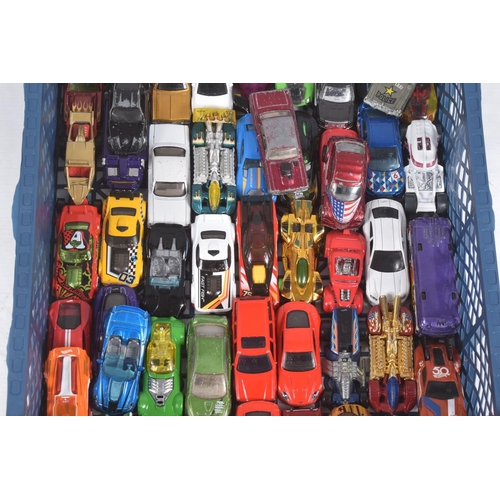 32 - A COLLECTION OF UNBOXED AND ASSORTED MATTEL HOT WHEELS DIECAST VEHICLES, majority are modern issues ...