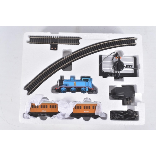 176 - A BOXED HORNBY OO GAUGE ELECTRIC THOMAS AND FRIENDS TRAIN SET, a Thomas the Tank Engine complete set...
