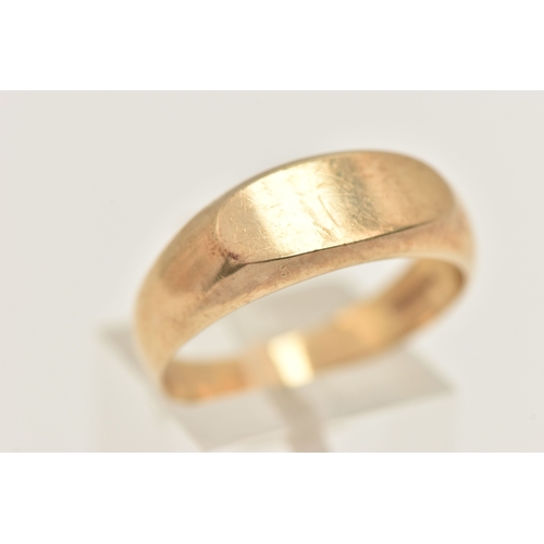424 - A GENTS 9CT GOLD SIGNET RING, polished design, hallmarked 9ct Sheffield, ring size S 1/2 leading edg... 