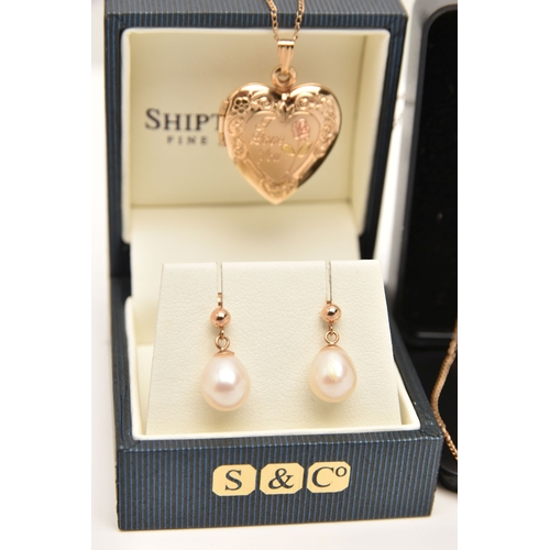 473 - A SMALL ASSORTMENT OF JEWELLERY, to include a pair of 9ct gold opal stud earrings, post and scroll f... 