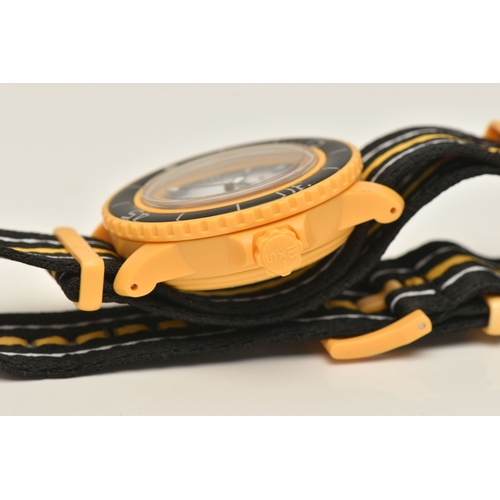 484 - A 'BLANCPAIN X SWATCH' PACIFIC OCEAN BIOCERAMIC WRISTWATCH, quartz movement, round grey fade dial si... 