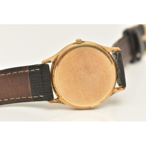 492 - A GENTS YELLOW METAL 'OMEGA' QUARTZ WRISTWATCH, round gold tone dial signed 'Omega Seamaster Quartz'... 