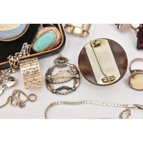 515 - A BAG OF ASSORTED JEWELLERY, to include six silver statement rings set with semi-precious gemstones ... 