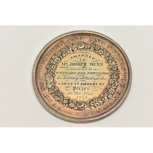524 - A BOTANICAL AND HORTICULTURAL SOCIETY MEDAL, for 'Durham Northumberland and Newcastle on Tyne', awar... 