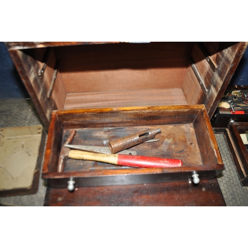 55 - A WOODEN ENGINEERS TOOLBOX CONTAINING MARKING AND MEASURING EQUIPMENT including micrometers, depth a... 