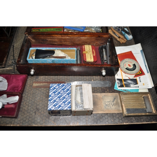55 - A WOODEN ENGINEERS TOOLBOX CONTAINING MARKING AND MEASURING EQUIPMENT including micrometers, depth a... 