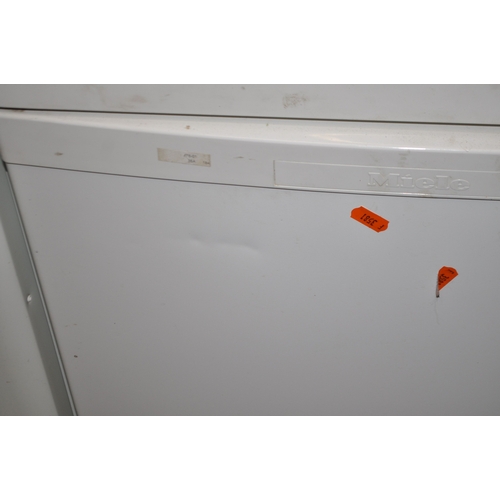 59 - A MIELE K12010S UNDER COUNTER FRIDGE width 55cm, depth 60cm, height 85cm (PAT pass and working at 2 ... 