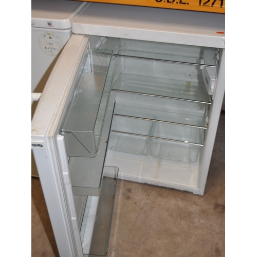 59 - A MIELE K12010S UNDER COUNTER FRIDGE width 55cm, depth 60cm, height 85cm (PAT pass and working at 2 ... 