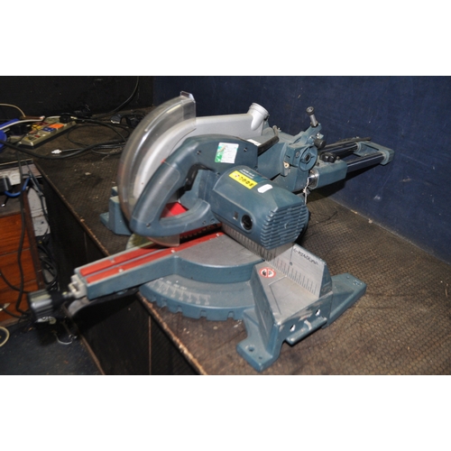 73 - A BOSCH PROFESSIONAL GCM10S SLIDING COMPOUND MITRE SAW with a 254mm blade (PAT pass and working but ... 