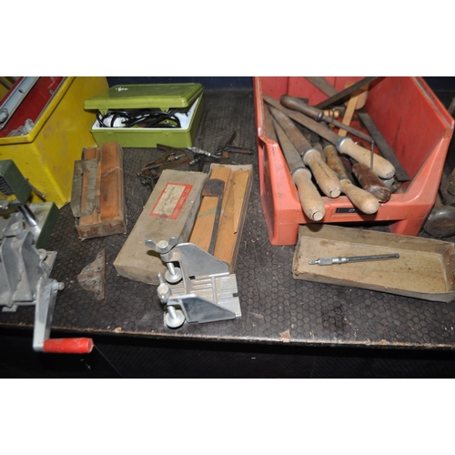 97 - TWO TRAYS CONTAINING ENGINEERING TOOLS including a Chesterman height gauge, a marking stand, various... 