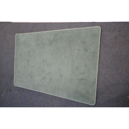 252 - THREE MODERN RECTANGULAR RUGS, varying in size, pattern, colour, etc, condition report: all ideal fo... 