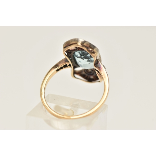 406 - AN EARLY 20TH CENTURY AUSTRO HUNGARIAN GEM SET RING, a principally set mixed cut aquamarine, approxi... 