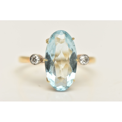 408 - AN 18CT GOLD GEM SET RING, an elongated oval cut aquamarine, approximate total carat weight 3.25ct, ... 