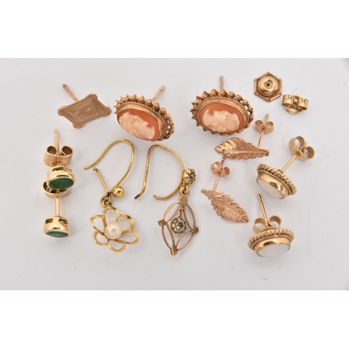 432 - AN ASSORTMENT OF EARRINGS, to include a pair of yellow metal oval cut emerald stud earrings, unmarke... 