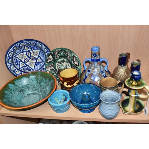 808 - A GROUP OF STUDIO ART POTTERY ITEMS, comprising, Bitossi Rimini Blue 735, candlestick, marked Italy ... 