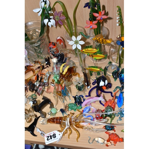 842 - A COLLECTION OF GLASS LAMPWORK ANIMALS AND FLOWERS, approximately two hundred pieces, to include sev... 