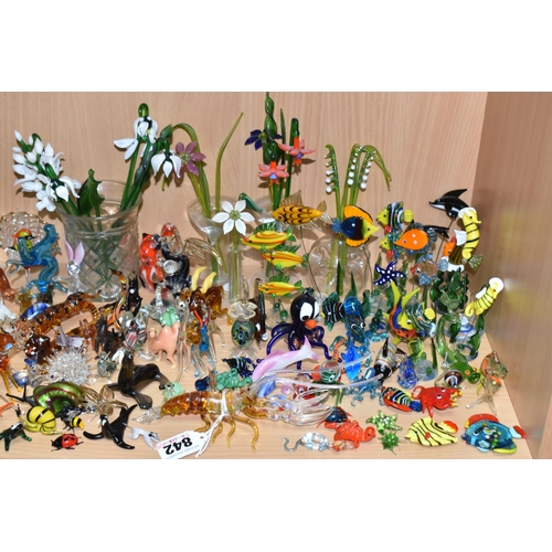 842 - A COLLECTION OF GLASS LAMPWORK ANIMALS AND FLOWERS, approximately two hundred pieces, to include sev... 