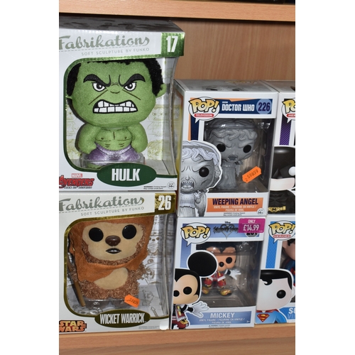 850 - A GROUP OF TWENTY THREE FUNKO POP ITEMS comprising five Marvel themed items comprising 'Dancing Groo... 