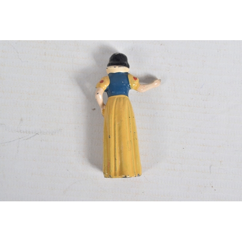 54 - A UNBOXED SET OF BRITAINS SNOW WHITE AND THE SEVEN DWARFS HOLLOWCAST FIGURES, No.1654, all appear co... 