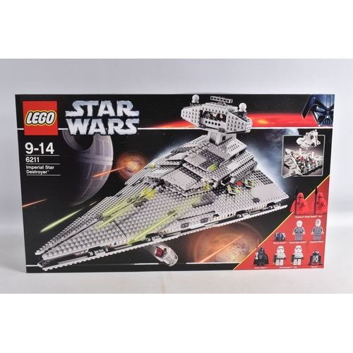 80 - A SEALED BOXED LEGO STAR WARS IMPERIAL STAR DESTROYER, reference 6211, box with its original sticker... 