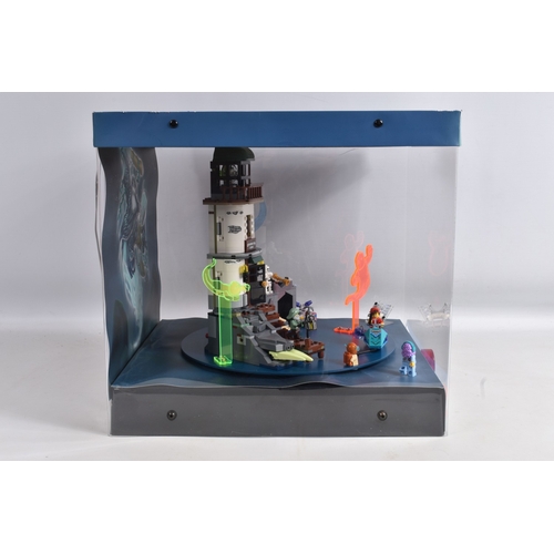 89 - A LEGO STORE DISPLAY FOR HIDDEN SIDE 'THE LIGHTHOUSE OF DARNESS', reference 70431, plastic display c... 