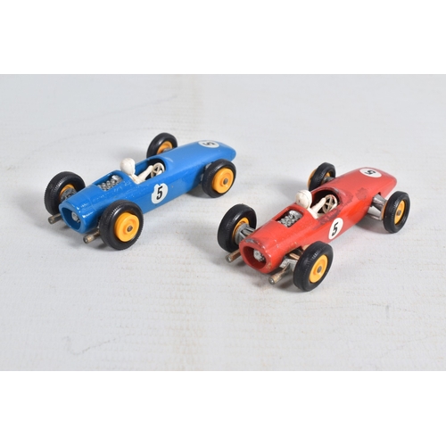 90 - AN UNBOXED MATCHBOX GRAND PRIX RACE SET, No.G-4, complete correct contents, Dodge Wreck Truck, No.13... 