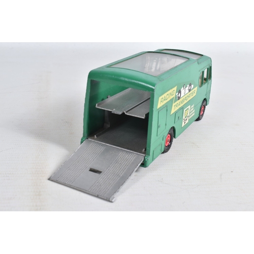 90 - AN UNBOXED MATCHBOX GRAND PRIX RACE SET, No.G-4, complete correct contents, Dodge Wreck Truck, No.13... 