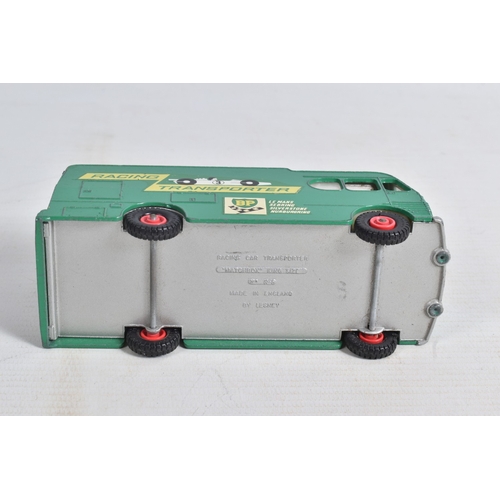 90 - AN UNBOXED MATCHBOX GRAND PRIX RACE SET, No.G-4, complete correct contents, Dodge Wreck Truck, No.13... 